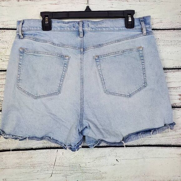 LOFT Women’s Light Wash Jean Shorts Size 12 High Rise Frayed Hem Casual Summer - Picture 3 of 6